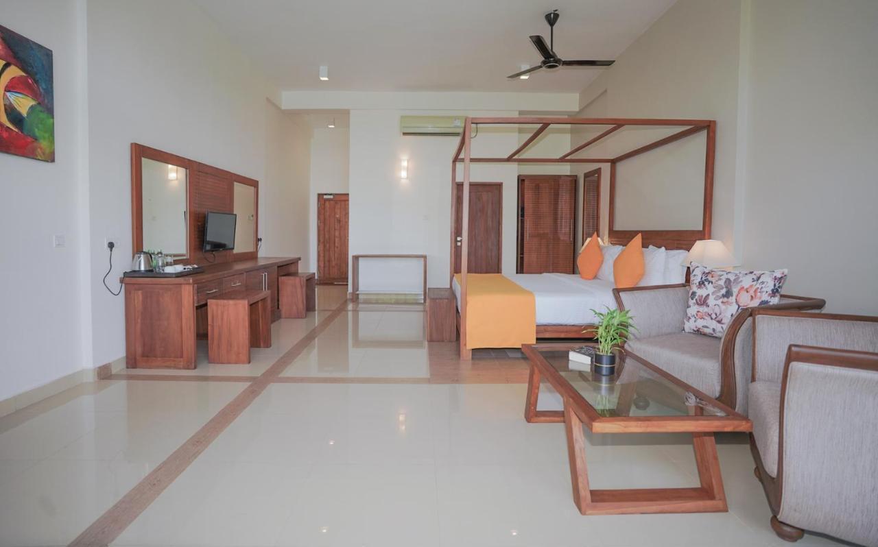 فندق Breeze Pasikudah Passikudah المظهر الخارجي الصورة